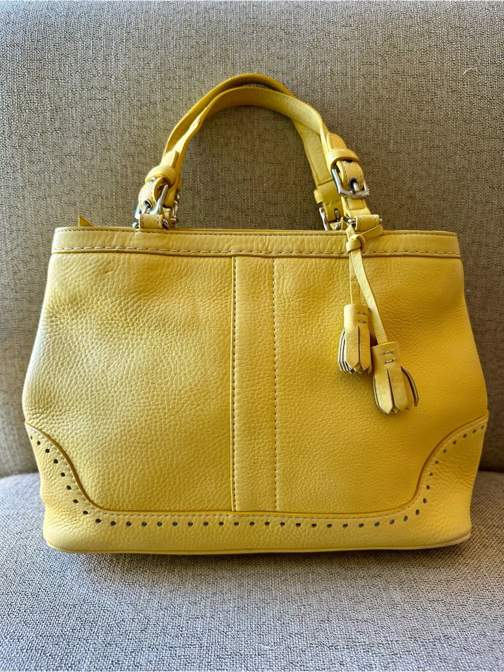 Coach Vintage Y2K Hampton Butter Yellow Pebble Leather Satchel Handbag